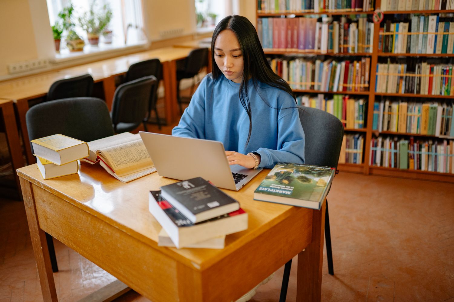 A student studying for Cambridge IGCSE at Epic Smart Academy
